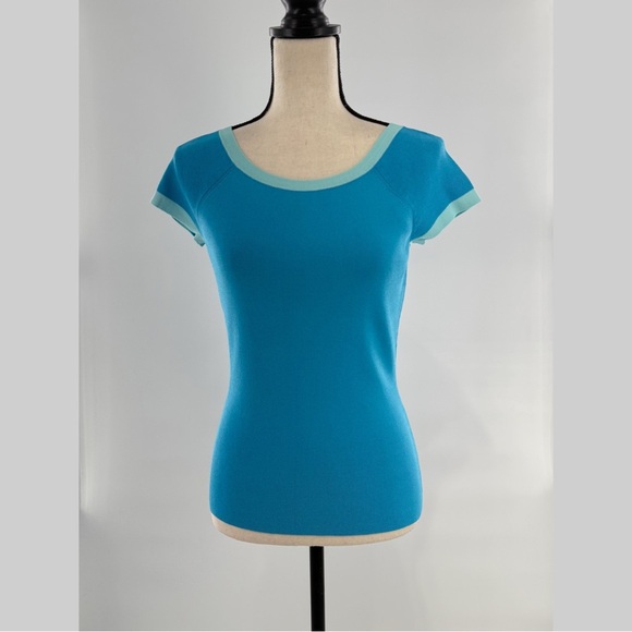 Ann Taylor Blue Cap Sleeve Knit Top Size Small - Picture 11 of 13